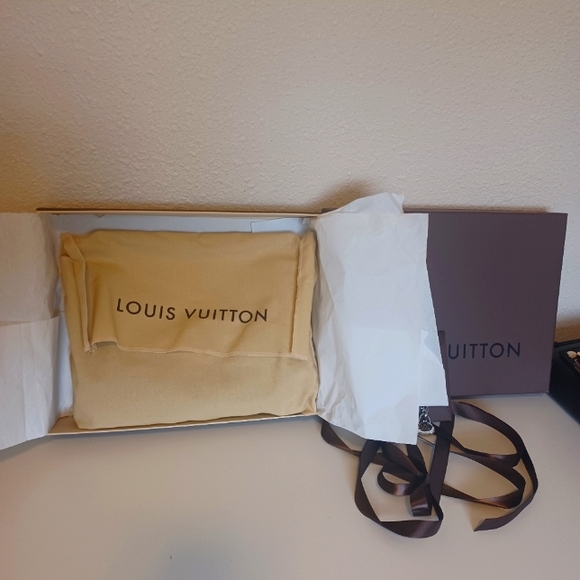 LOUIS VUITTON mini pleaty Demi - Picture 4 of 12